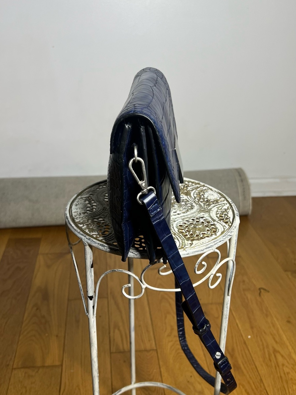 Zara Navy Croc-Embossed Crossbody Bag with Silver Hardware - Picture 4 of 9